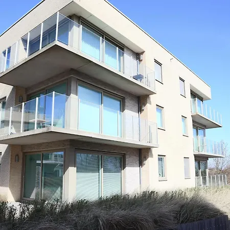 Lägenhet Relaxing Beachside Apartment, Cleaning Included Nieuwpoort
